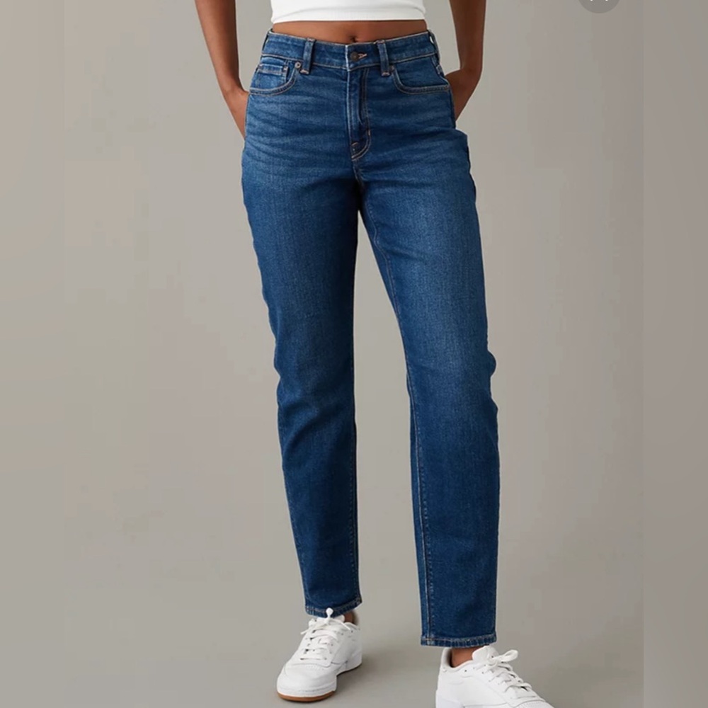AE Stretch Mom Jean - medium/dark